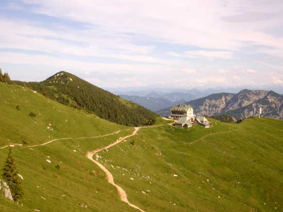 b0721b13-Brotzeit_im_Rotwandhaus.jpg