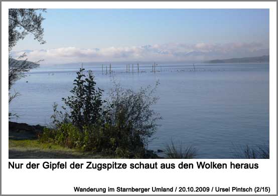 nur der Gipfel der Zugspitze schaut aus den Wolken heraus