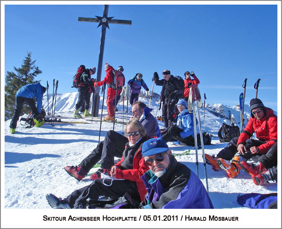 Rast am sonnigen Gipfel