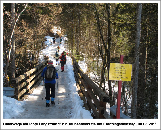 am Anfang geht's gleich über eine Brücke