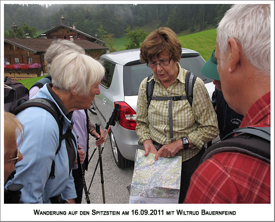 die Wanderung wird an Hand der Karte erläutert