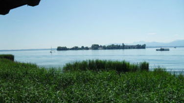 Blick auf die Fraueninsel