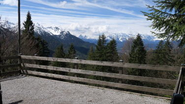 Herrlicher Blick von der Hüttenterrasse