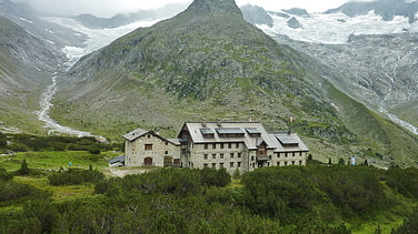 Berliner Hütte vor dem Steinmandl
