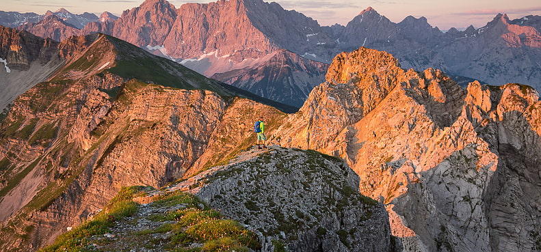 Traumblick von der Schöttelkarspitze ins Karwendel