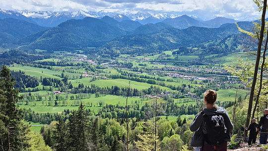 View into the Isar valley on the way to the Geierstein, 22 May 2021