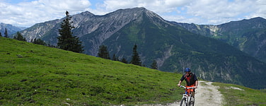 zur Tour