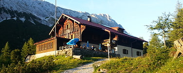 zur Tour