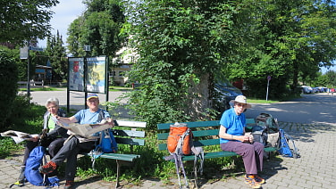 warten auf den Bus