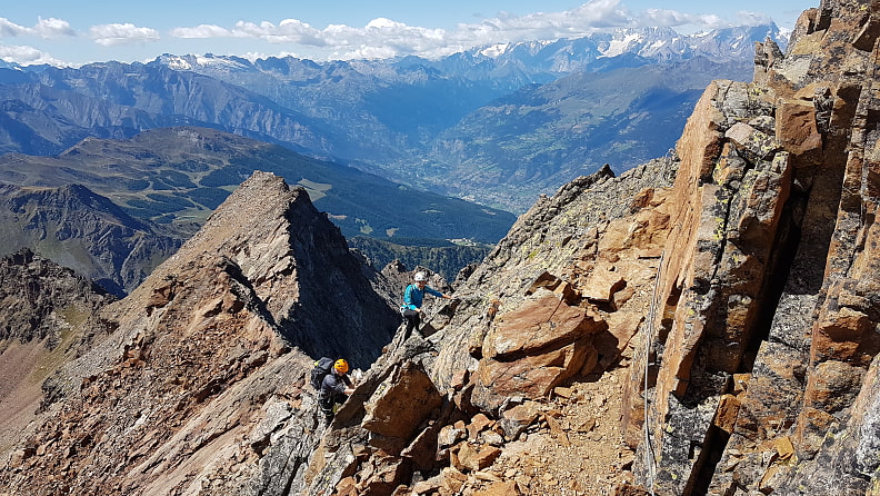 Hoch über Aosta: Unterwegs am Monte Emilius, dem höchsten Klettersteiggipfel der Westalpen