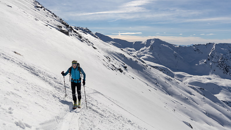 Das letzte steile Stück kurz vor der Glugezerhütte – im Hintergrund ist rechts des Grats gerade noch die Kreuzspitze sichbar. 