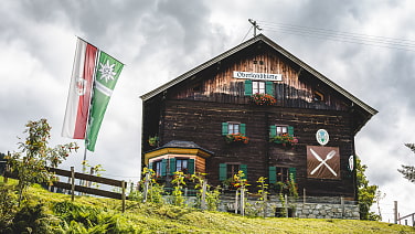 Die Oberlandhütte im Sommer