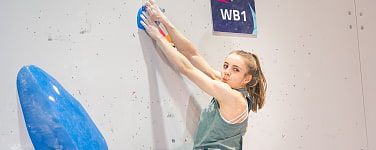Anna Apel in einem Boulder beim Europacup Anfang März in München.