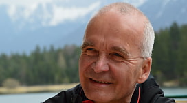 Porträt von Frank-Uwe Reinhardt - Wanderleiter und Familiengruppenleiter Achtsamkeitstrainer und MBSR-Lehrer