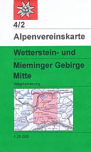 Bild zeigt die Alpenvereinskarte 4/2. Die Karte hat oben links ein kleines rotes Quadrat mit einem weißem Edelweis. Die Karte ist ansonsten weiß und grün. Im weißen Teil steht Alpenvereinskarte und im grünen etwas größerem Teil steht Wetterstein- und darunter Mieminger Gebirge und darunter Mitte. Es ist auch ein Kartenausschnitt dargestellt, für welchen Teil die Karte gilt - ist rot hinterlegt