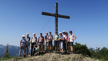 Zufrieden am Gipfel genossen wir die Pause