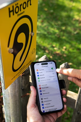 Flugmodus an: Das beste Hörerlebnis gibt es ohne Störung vom Smartphone.