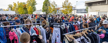 Flohmarktstände am Blumengroßmarkt