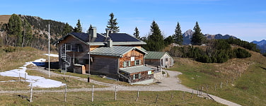 Taubensteinhaus im Herbst