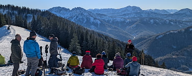 Zu Fuß im Pulverschnee
