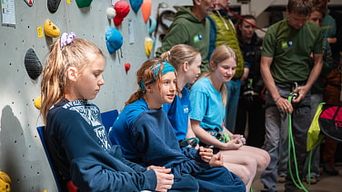 Kyra Dericks landet in der U15 hinter Nia Neumester (3.) und Lotta Niziak (4.) auf Platz sechs. 