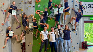 Das erfolgreiche Kletterteam in Berchtesgaden mit den Trainerinnen (v.l.n.r.) Angie Gräser, Louisa Brumma, Silja Schabert und Mia Knandel.