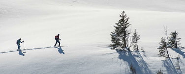 Skibergsteiger im Winter