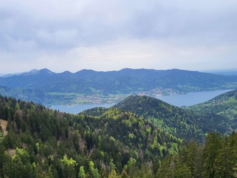 Blick von Lahnenkopf Richtung Schliersee