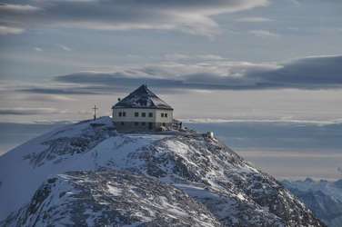 Das Matrashaus auf dem Gipfel des Hochkönig (Quelle: matrashaus.at)