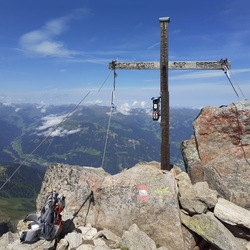 am Gipfel der Ahornspitze