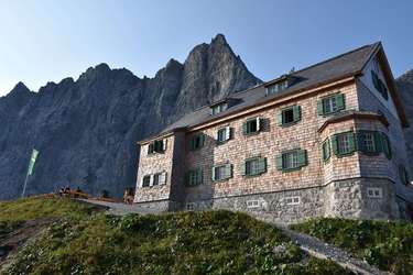 Falkenhütte